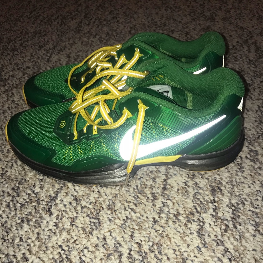 Rare Nike Oregon trainer sneakers